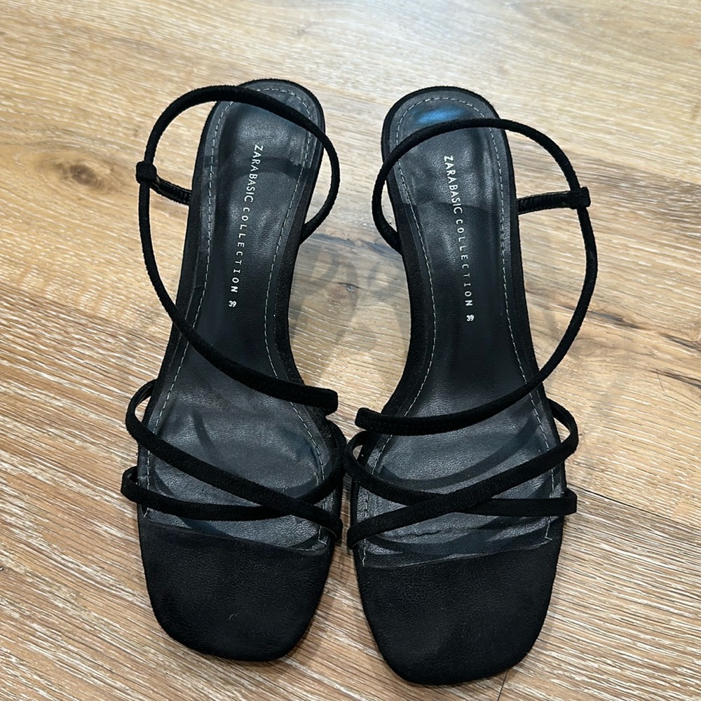 Zara Elegant Black Strappy Sandals